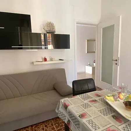 In Love! - Zona Fiera * Verona